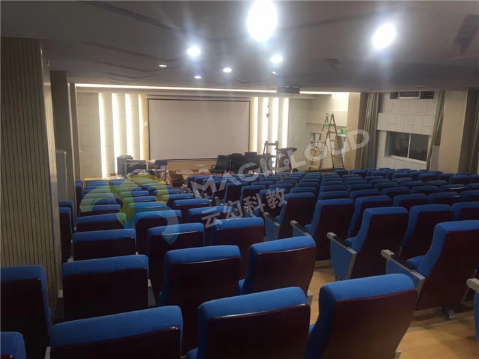 1523442842479658.jpg 廣東省深圳市羅湖外語(yǔ)學(xué)校初中實(shí)驗(yàn)部2_副本.jpg