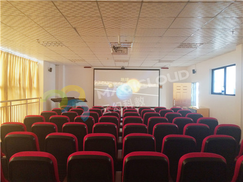 1565577602174312.jpg 13 河南省新密市新徽實(shí)驗(yàn)學(xué)校_副本.jpg